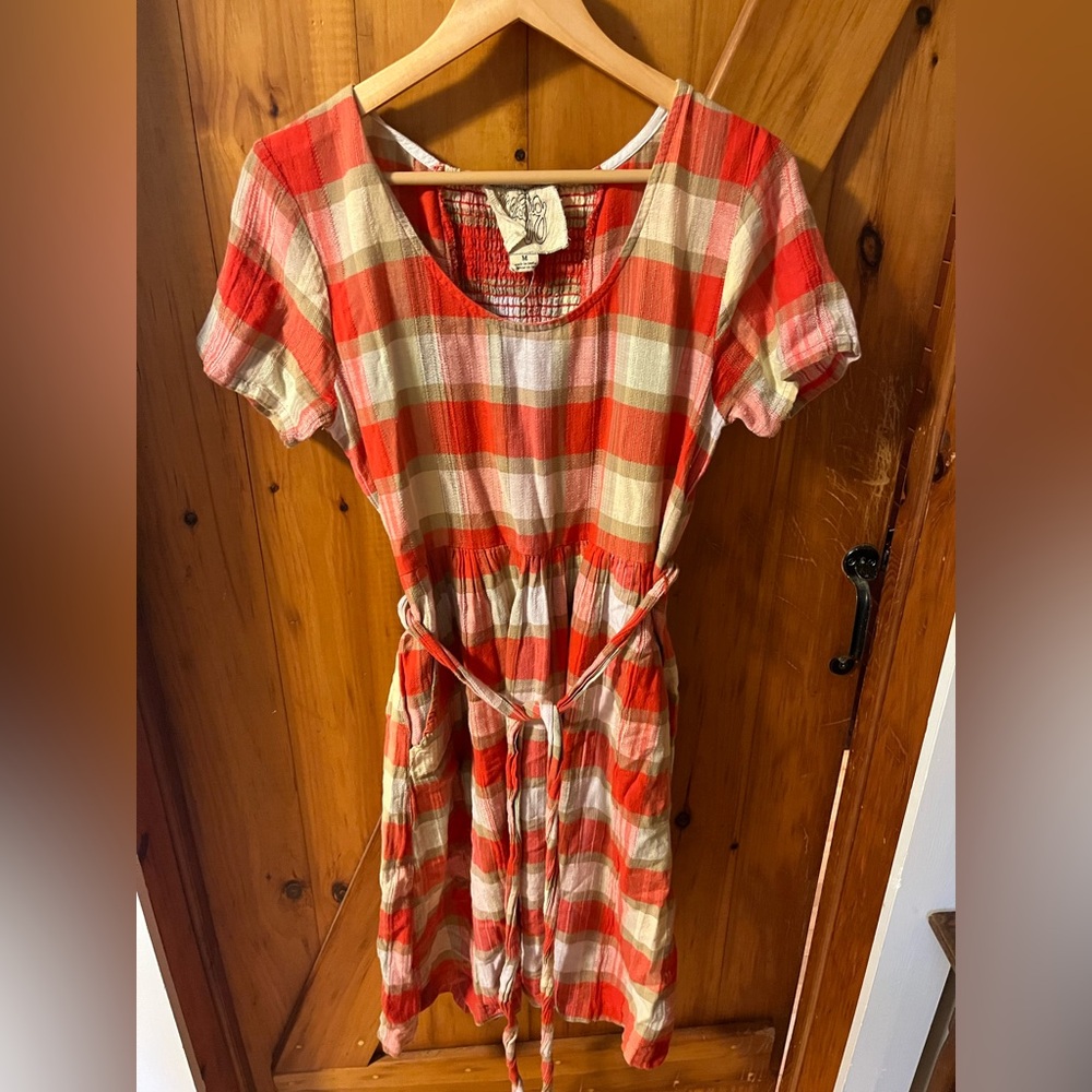 Ace and Jig fair trade dress M